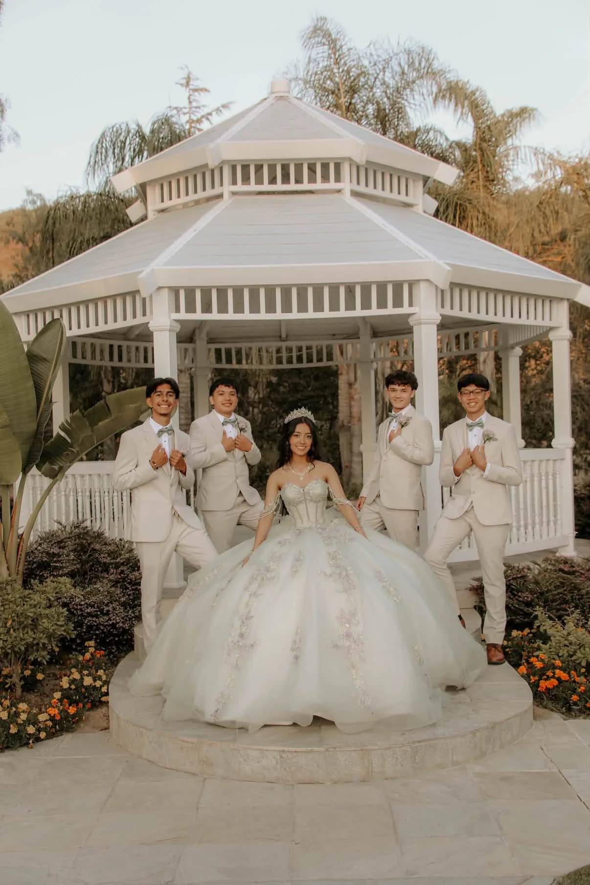 Quinceañera — Quinceañera court